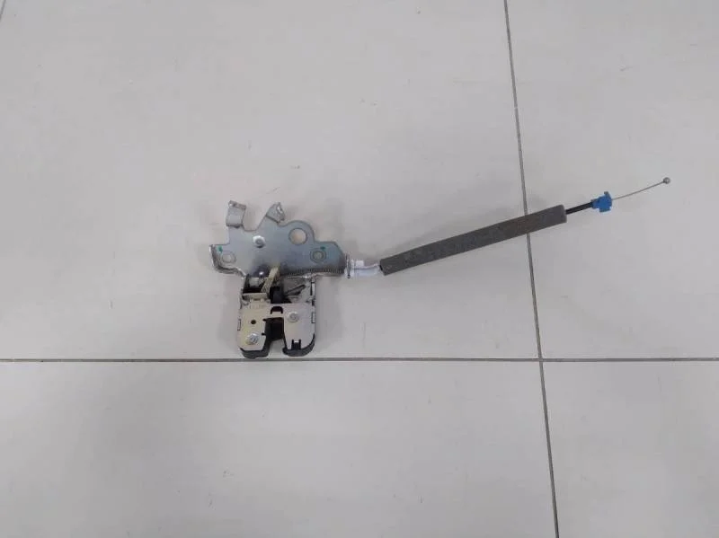 Замок багажника Skoda Karoq 2017>