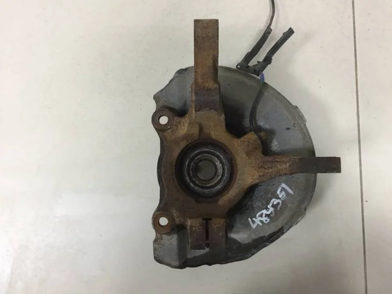 Кулак поворотный передний правый Mitsubishi Outlander (GF) 2012>