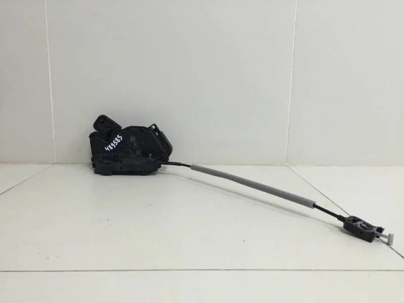 Замок двери передней правой Volkswagen Taos 2020>