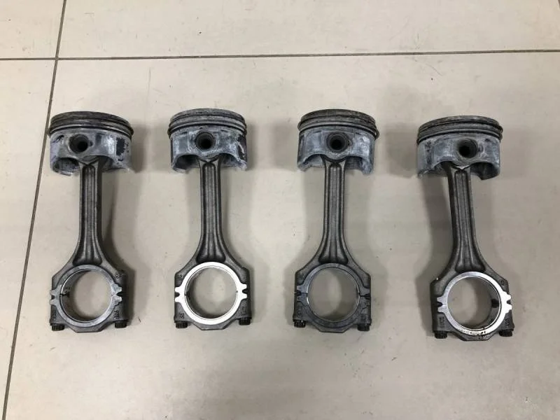 Поршень с шатуном Volkswagen Tiguan (5N2) 2011-2016