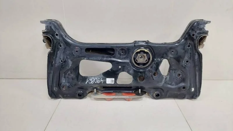 Балка подмоторная Volkswagen Tiguan 2017>