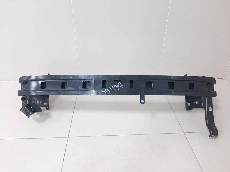 Усилитель переднего бампера Skoda Kodiaq 2016>