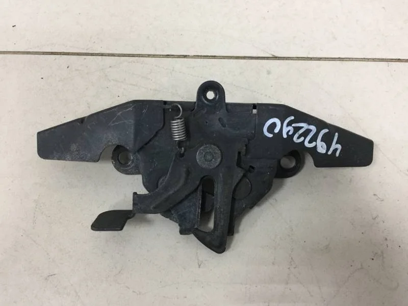 Замок капота Toyota Avensis (T250) 2003-2009