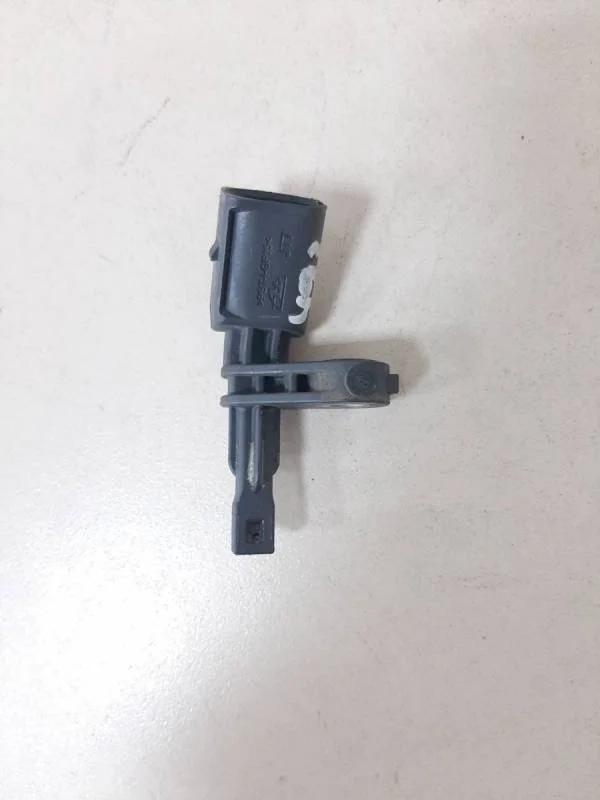 Датчик ABS передний левый Volkswagen Tiguan 2017>