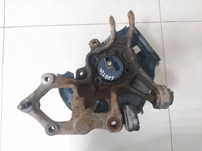 Кулак поворотный задний правый Mazda Mazda 6 (GH) 2007-2012