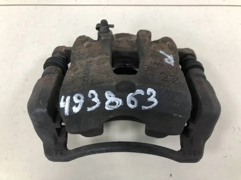 Суппорт передний правый Hyundai Solaris 2010-2017