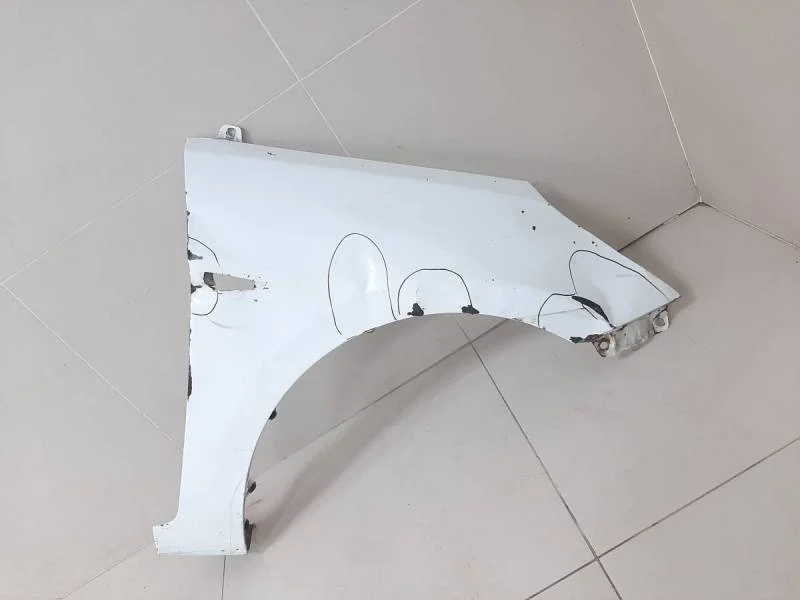 Крыло переднее правое Hyundai Solaris 2010-2017