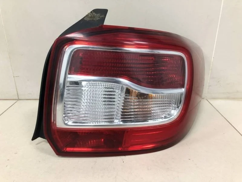 Фонарь задний наружный правый Renault Logan (2) 2014>