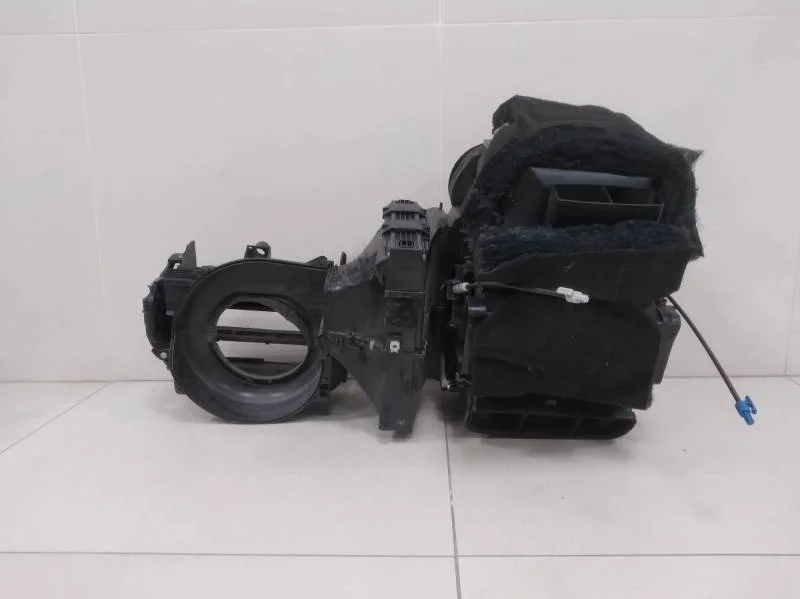 Корпус отопителя Skoda Rapid 2012-2020