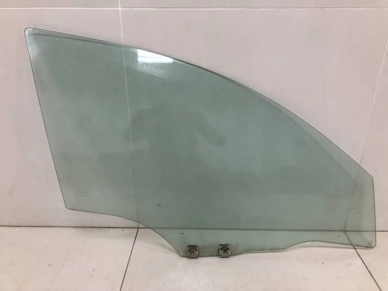 Стекло двери передней правой Mazda Mazda 3 (BK) 2002-2009