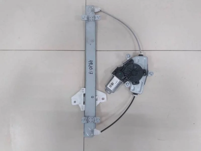 Стеклоподъемник электр. задний правый Hyundai Solaris 2010-2017