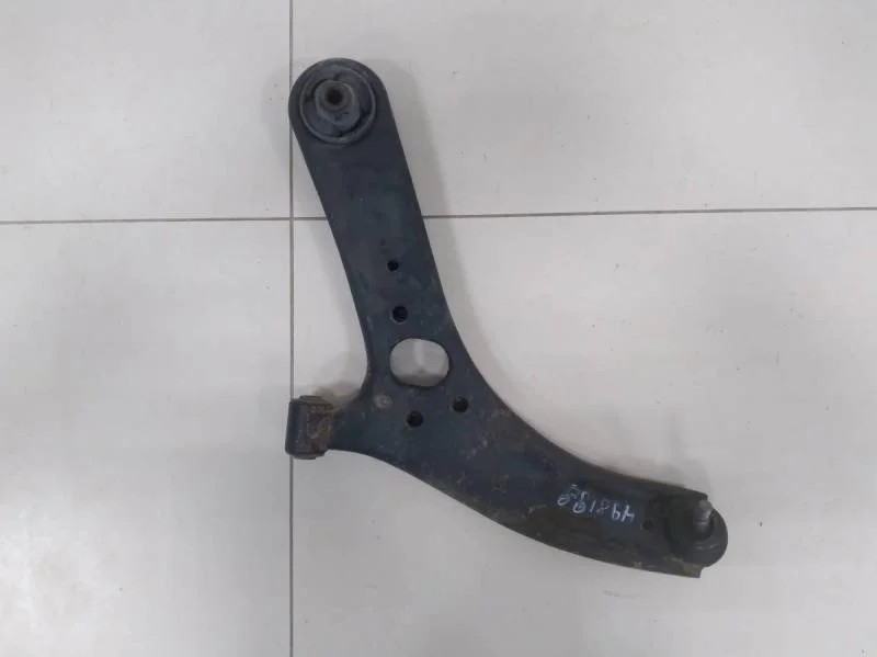 Рычаг передний левый Hyundai Solaris 2010-2017