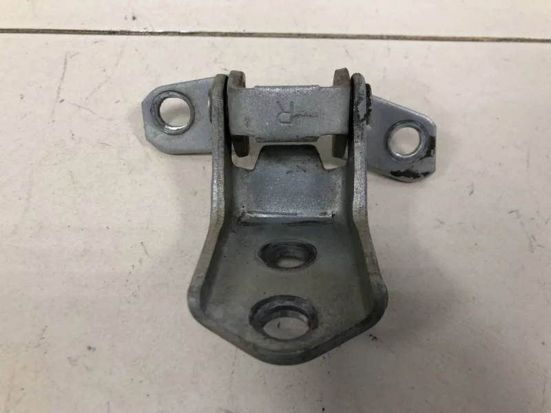 Петля двери передней правой верхняя Mazda Mazda 3 (BK) 2002-2009