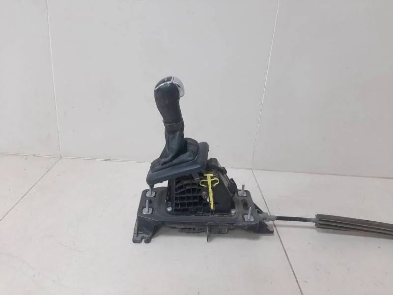 Кулиса КПП Skoda Rapid 2012-2020