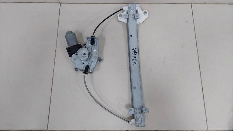 Стеклоподъемник электр. задний правый Hyundai Solaris 2010-2017