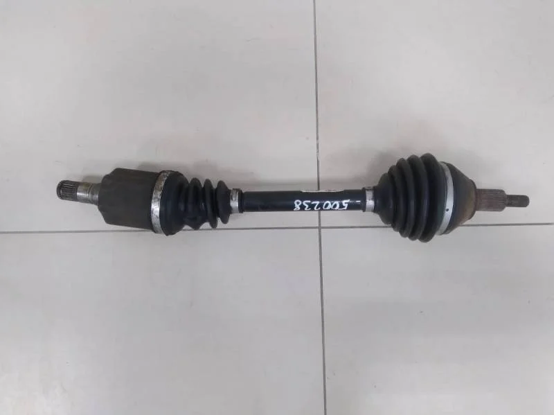 Полуось передняя левая Skoda Rapid 2012-2020