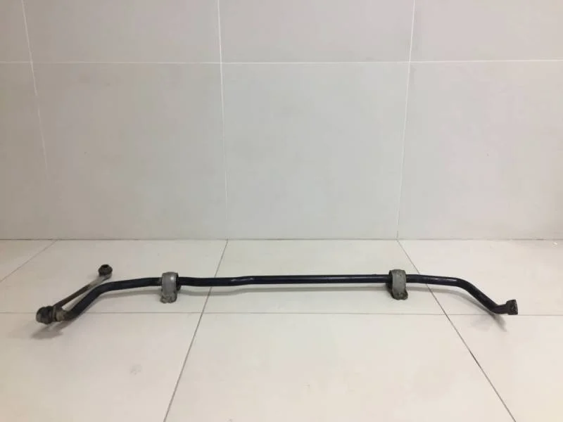 Стабилизатор передний Skoda Octavia (A7) 2013>