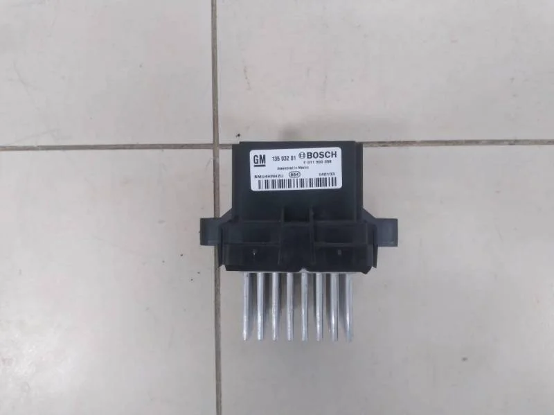 Резистор отопителя Opel Mokka 2012>