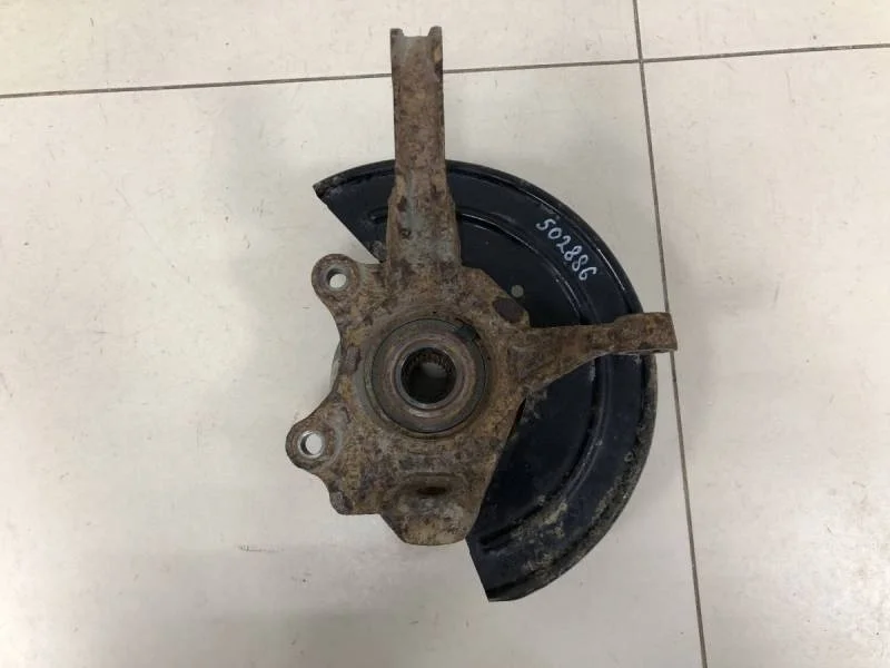 Кулак поворотный передний правый Renault Duster 2012>