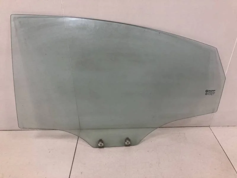 Стекло двери задней левой Hyundai Solaris 2010-2017
