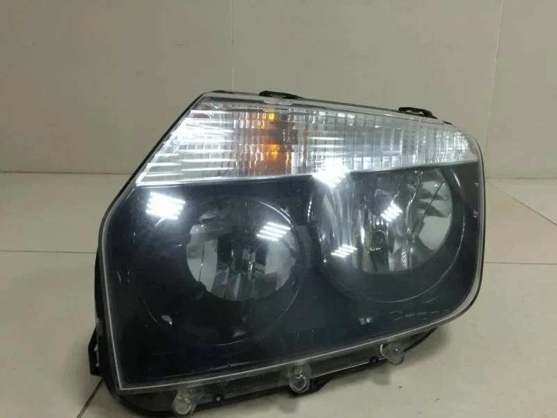 Фара левая Renault Duster 2012>