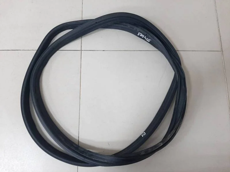 Уплотнитель багажника Hyundai Elantra (HD) 2006-2010