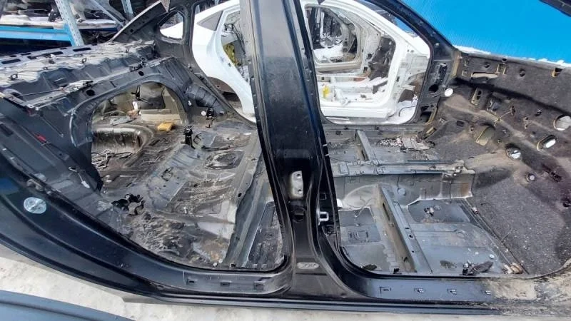 Порог со стойкой правый Hyundai Elantra (HD) 2006-2010