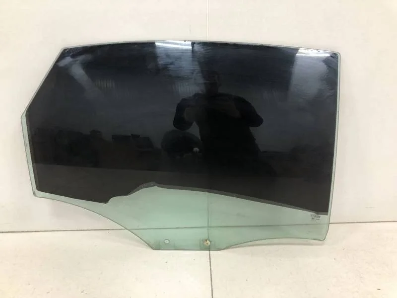 Стекло двери задней правой Audi A6 (C7) 2011>