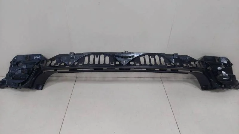 Кронштейн заднего бампера BMW 7-Series F01  2008-2015