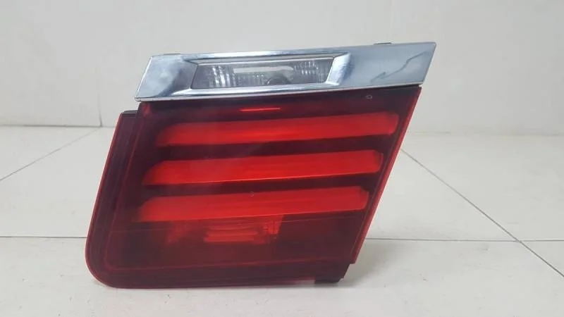 Фонарь задний внутренний правый BMW 7-Series F01  2008-2015