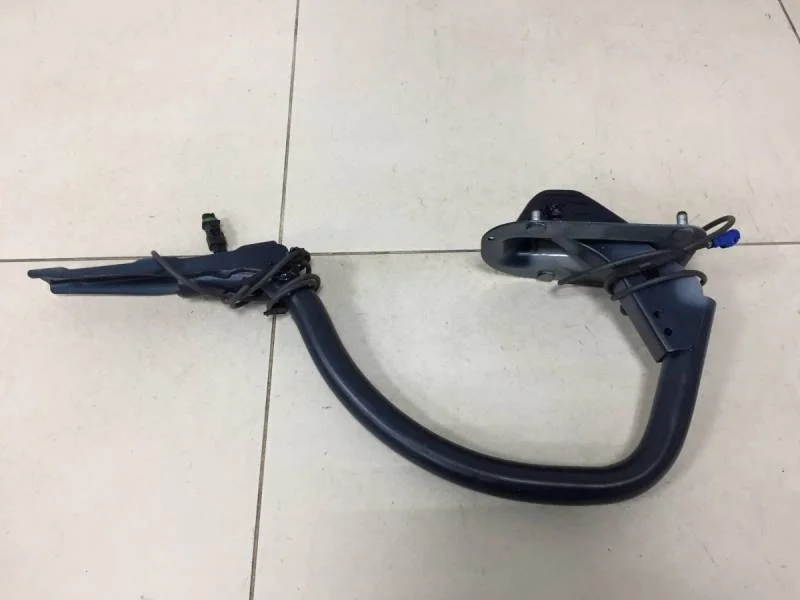 Петля крышки багажника BMW 7-Series F01  2008-2015