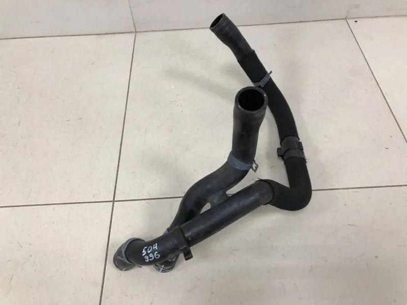 Патрубок радиатора охлаждения Skoda Karoq 2017>