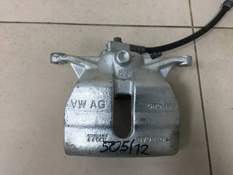 Суппорт передний левый Volkswagen Tiguan 2017>