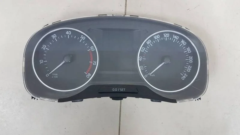 Панель приборов Skoda Rapid 2012-2020