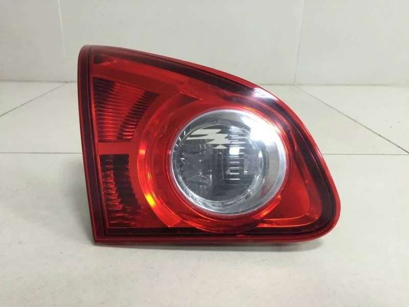Фонарь задний внутренний левый Nissan Qashqai (J10) 2006-2013