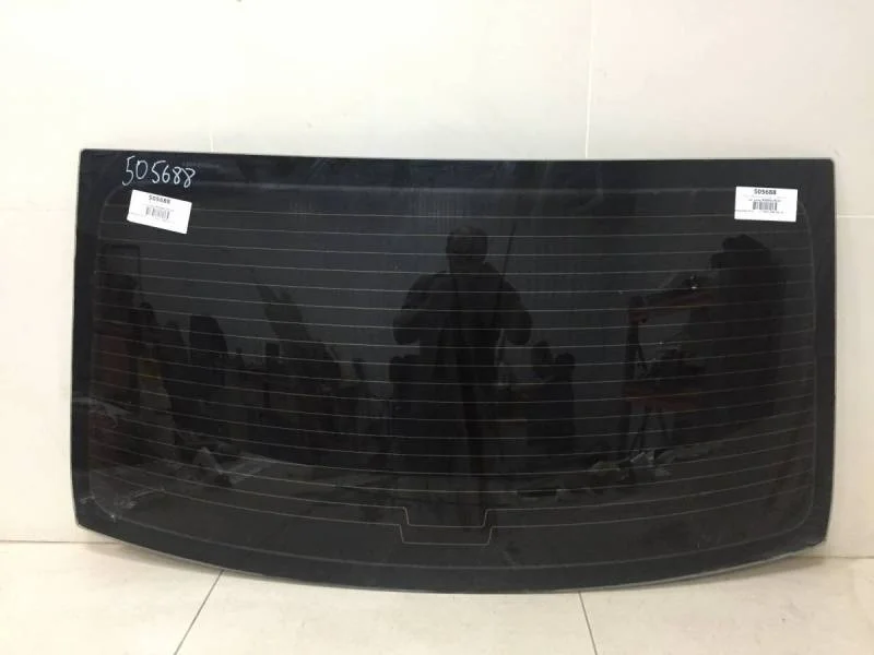 Стекло заднее Renault Logan (1) 2005-2014