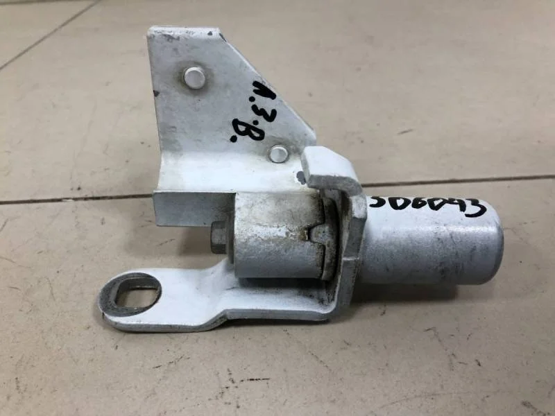 Петля двери задней левой верхняя Ford Mondeo 4 2007-2015