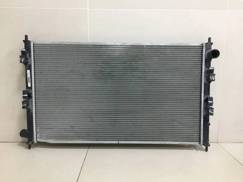 Радиатор охлаждения двигателя Mitsubishi ASX (GA) 2010>
