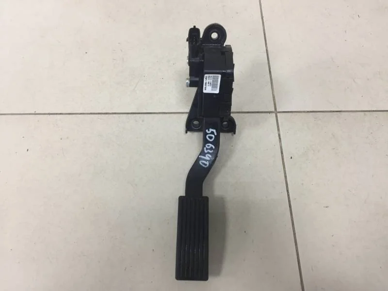 Педаль газа Kia Rio 3 (UB) 2011-2017
