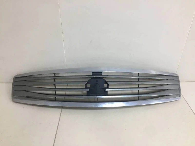 Решетка радиатора Infiniti G (V35) 2002-2007