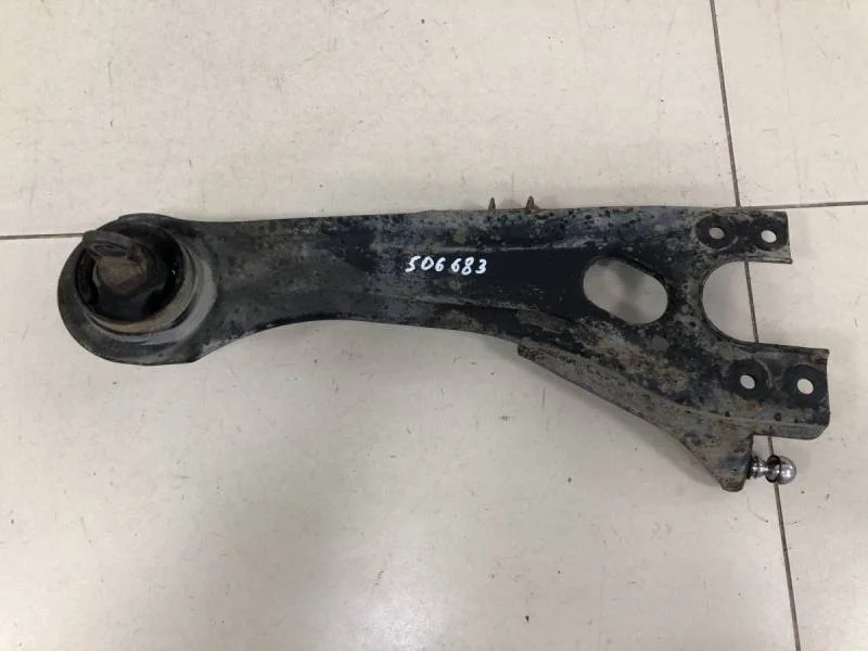 Рычаг задний продольный правый Kia Ceed (ED) 2007-2012