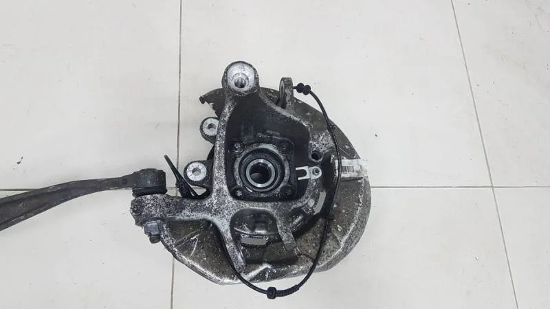 Кулак поворотный задний левый BMW 7-Series F01  2008-2015