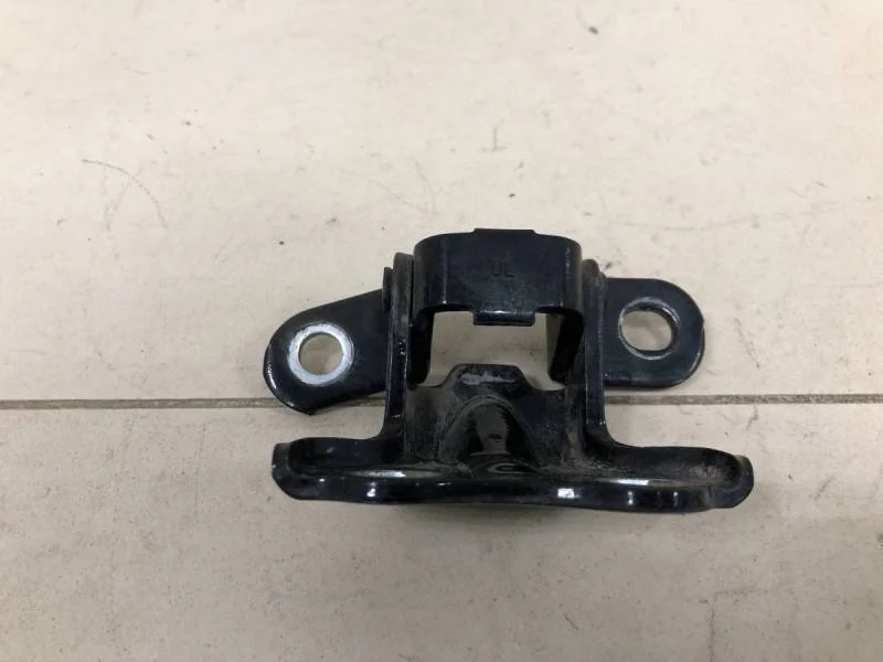 Петля двери задней левой верхняя Kia Rio 3 (UB) 2011-2017