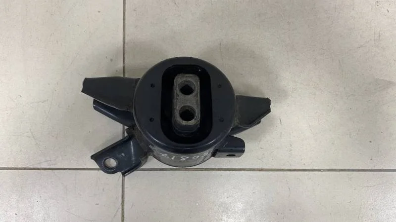 Опора двигателя левая Kia Rio 3 (UB) 2011-2017