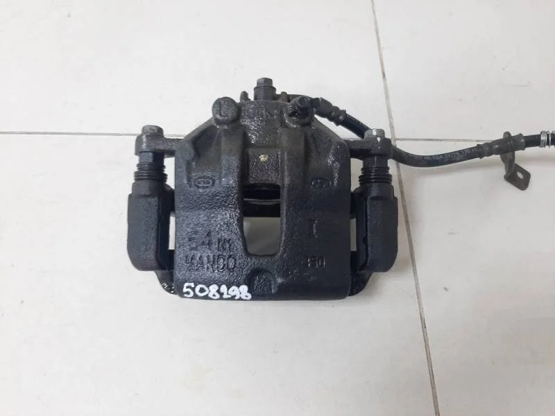 Суппорт передний левый Kia Rio X-Line 2017>