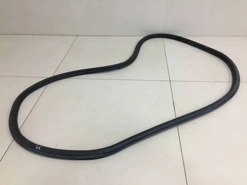 Уплотнитель проема двери задней левой Volkswagen Polo (Sed RUS) 2011>