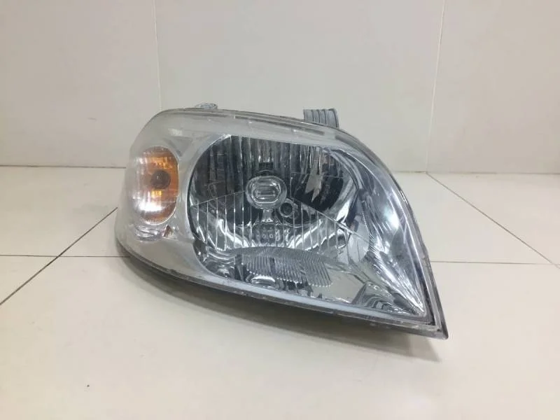 Фара правая Chevrolet Aveo T250 2005-2011