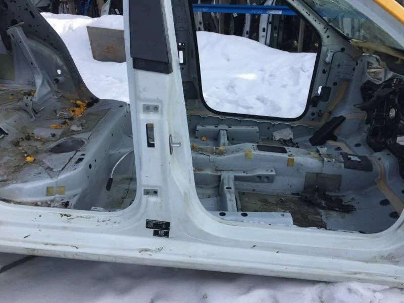 Порог со стойкой правый Skoda Rapid 2012-2020