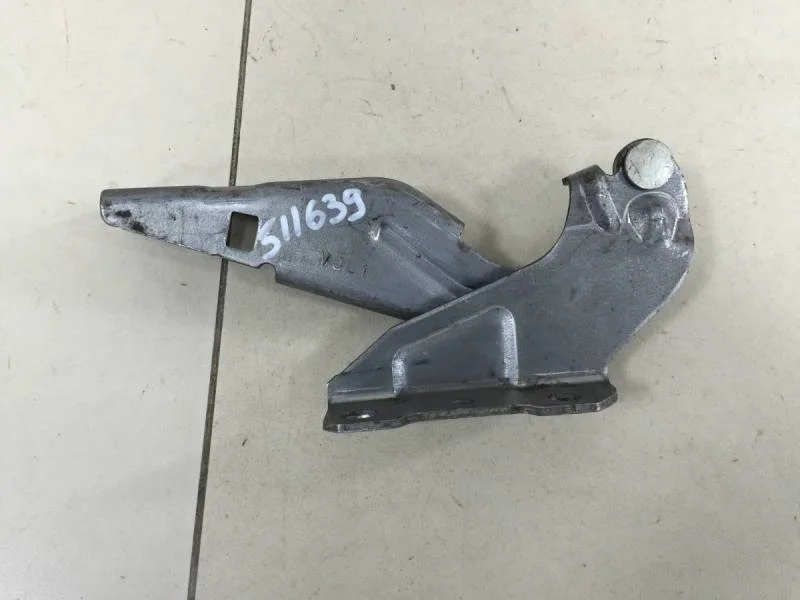 Петля капота левая Mitsubishi Outlander (GF) 2012>