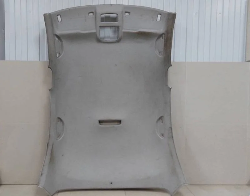 Обшивка потолка Skoda Rapid 2012-2020